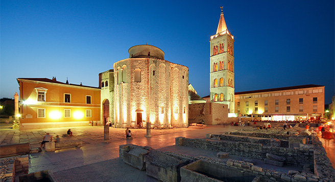 The square-forum in Zadar is becoming a true jewel sight of Croatian tourism.