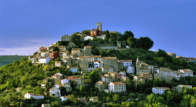 Visit Motovun, the most famous and attractive Istrian medieval town